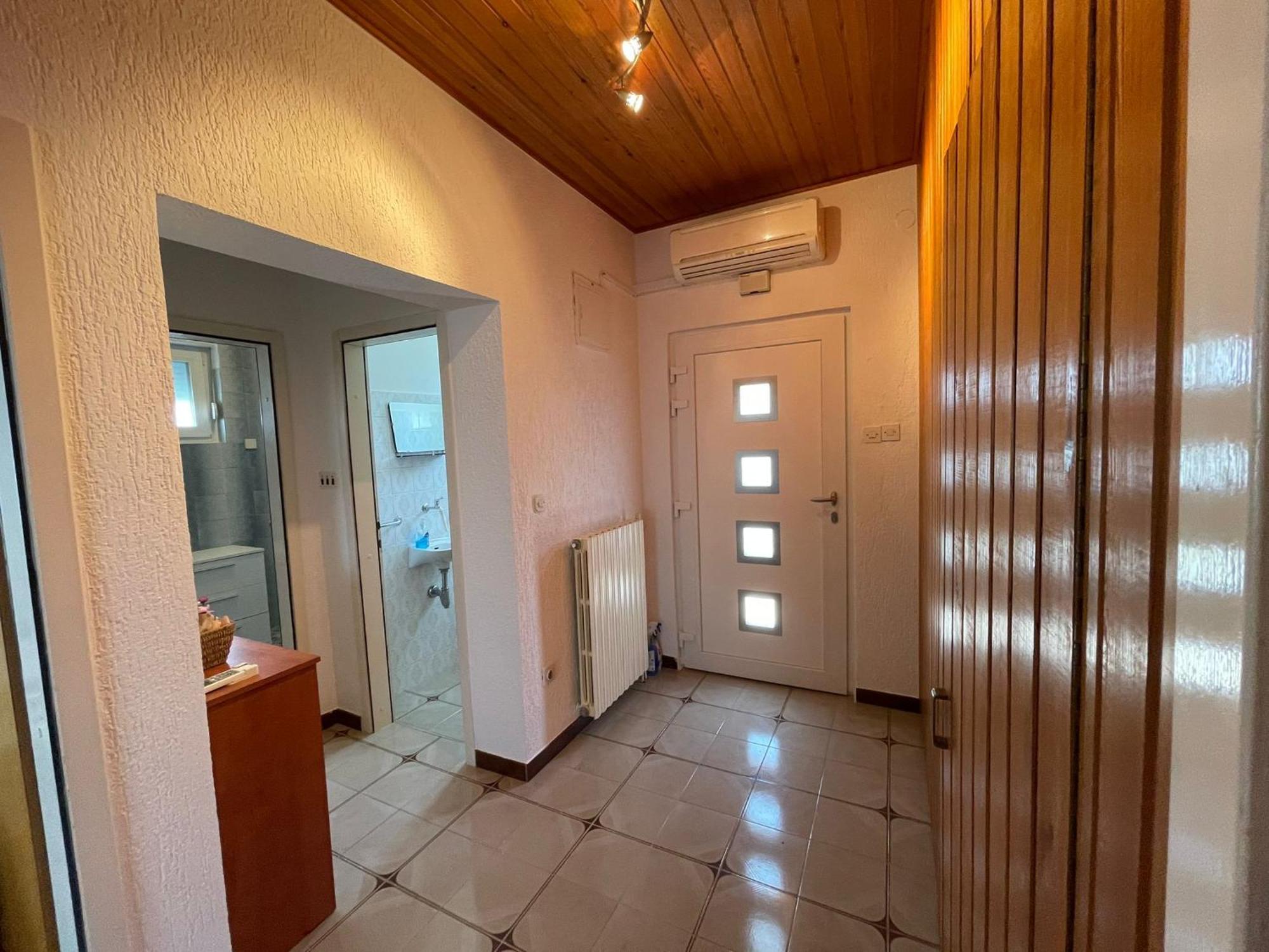 Goga Apartment *